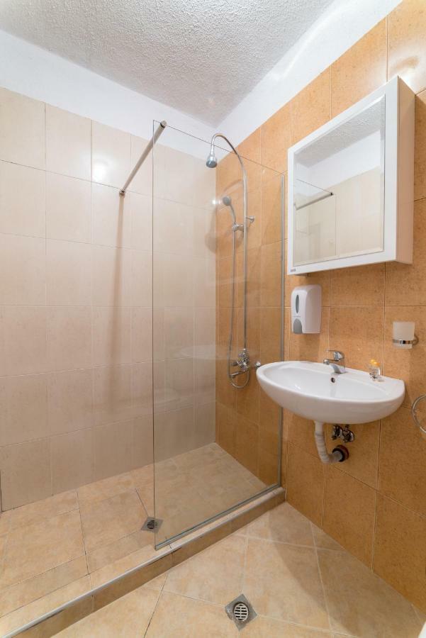 Comfort.Chic.Charming Apt With Terrace Near Ndk 索菲亞 外观 照片